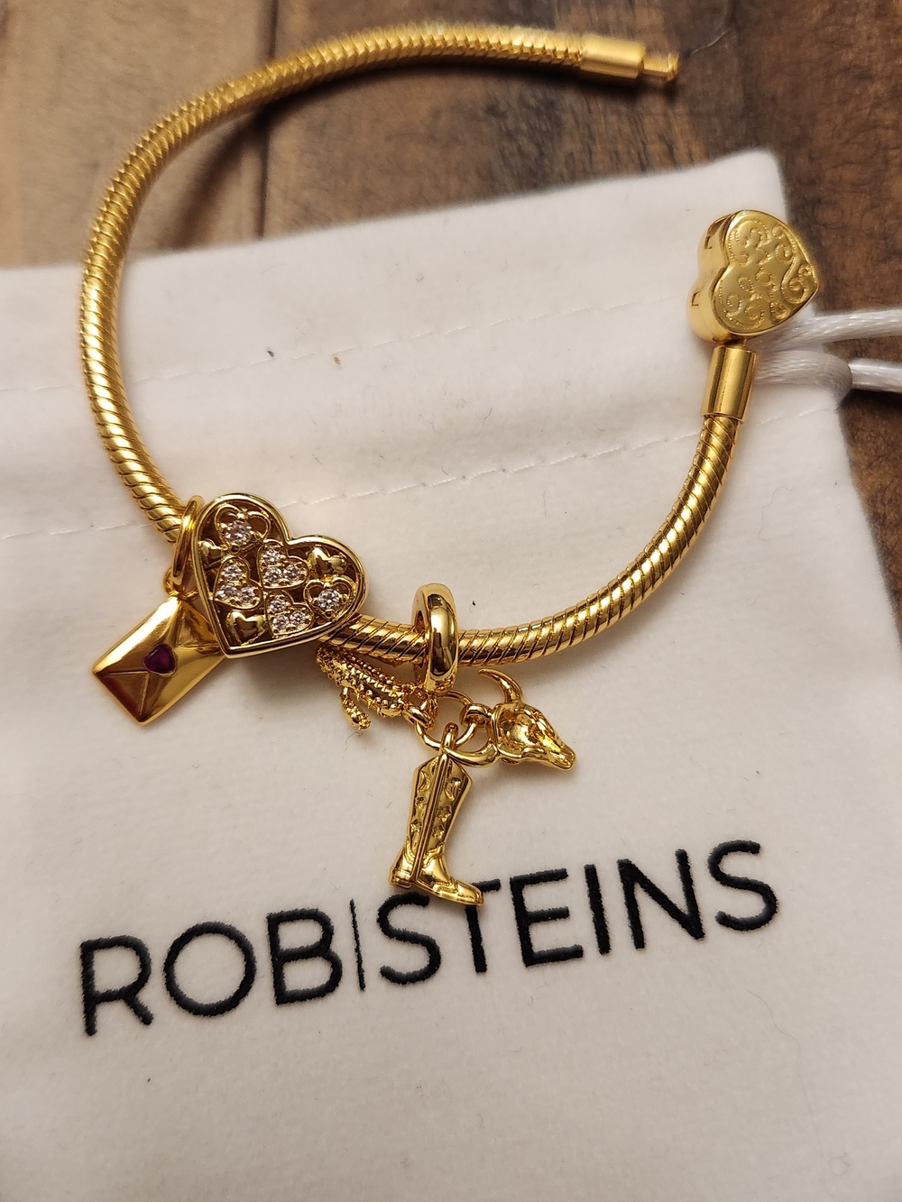 Robisteins Gold Heart & Charm Bracelet - Gold